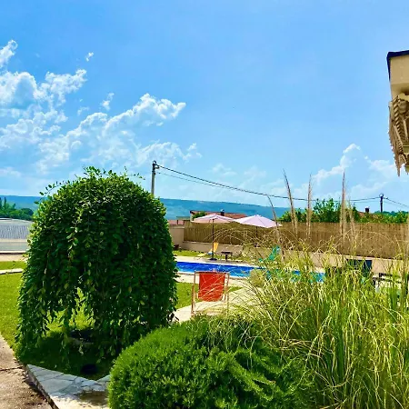 Iris Blagaj